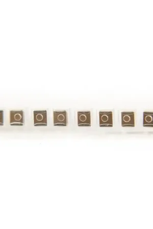 Kemet - C1210C105K1RACTU - Capacitor, Ceramic. 1uF 100V. SMD. Package of 10. Bargain