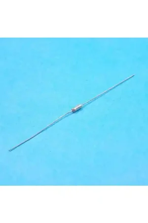 Vishay Sprague - CAP3022 - Capacitor, tantalum. 2.2uF 15V. Package of 10. Super Sale