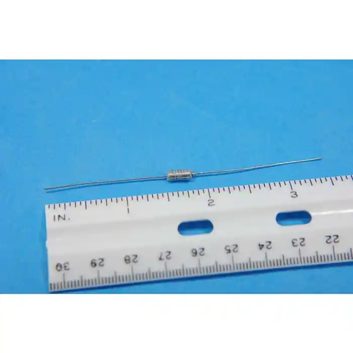 Vishay Sprague - M39003/01-2254 - Capacitor, tantalum. 4.7uF 10V. Trusted Brand