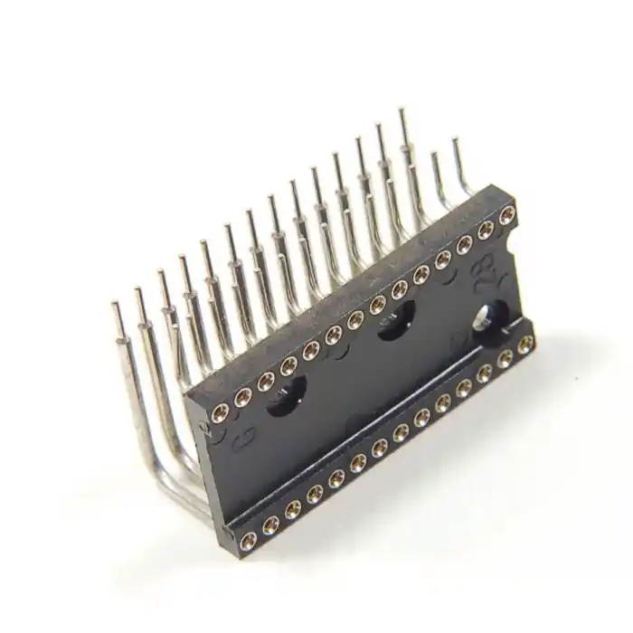 Unidentified MFG - 10-0008 - Conectors, IC sockets. 28 Dip RA. Grab Now