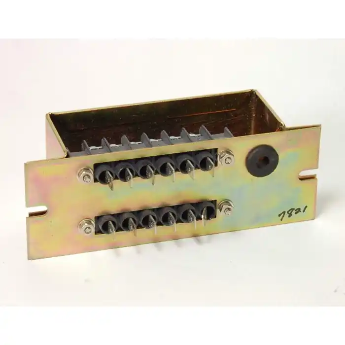 Unidentified MFG - 5-218 - Terminal board. 6 Pos x 2. QC External and Screw Internal Terminals. Sale