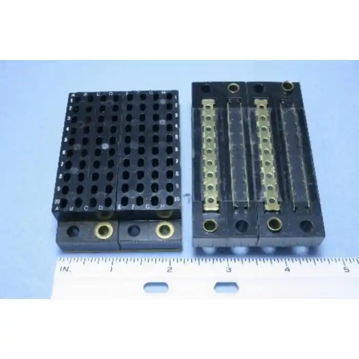 Cooper Ind - 13837 - Connector, terminal block. 80 Pos, 10A 115VAC. Seasonal Sale