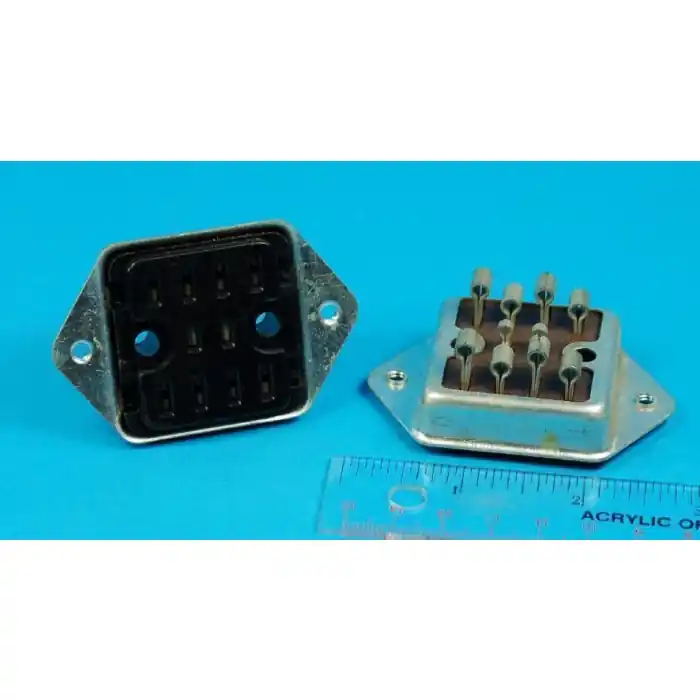 Limited Edition Unidentified MFG - 8-012 - Relay sockets square 25Amp