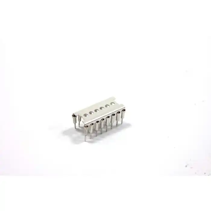 Time-Limited SEAGATE TECHNOLOGIES - 10506-016 - Connector, IC socket. 16 Pin. Package of 10.