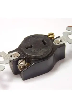 Best Seller HUBBELL - P-744 - 10A OR 15A (Male) Wall Recepticle.