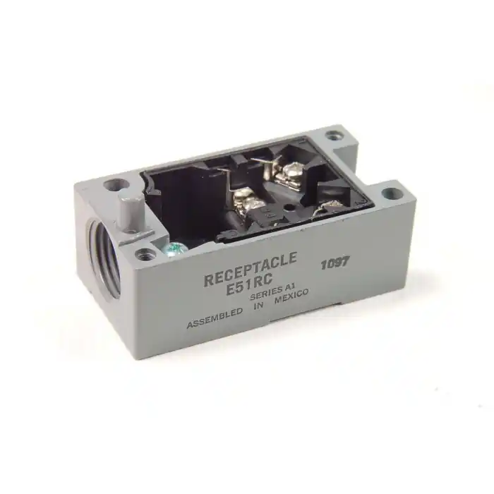 Sale Cutler-Hammer Eaton - E51RC - Limit Switch Terminal Block Housing