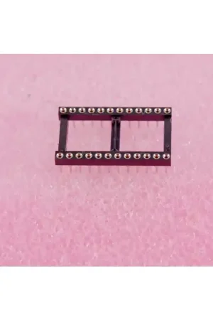 Ansley - Thomas & Betts - SMO-24-S6T - Connector, IC socket. 24 Pin wide. Bargain
