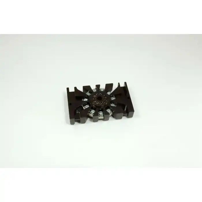Must Have AMPHENOL - Octal11 - Relay Socket. 11 Octal Plug-in, 11 Screw.