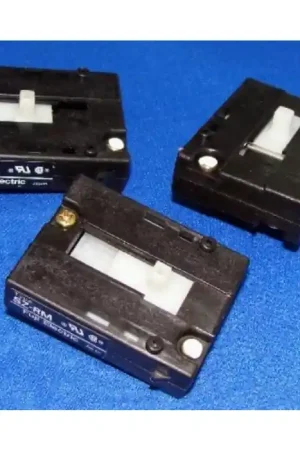 Trending Fuji Electric - SZ-RM - Mechanical interlock.