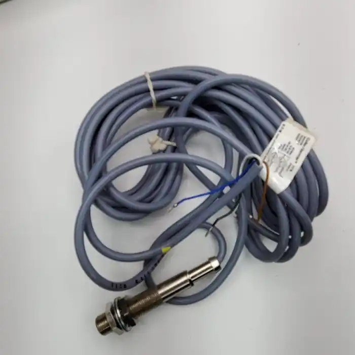 Flash Sale Cutler-Hammer / Eaton - E57MCL12T111 - Premium Proximity Sensor. Tubular, PNP.
