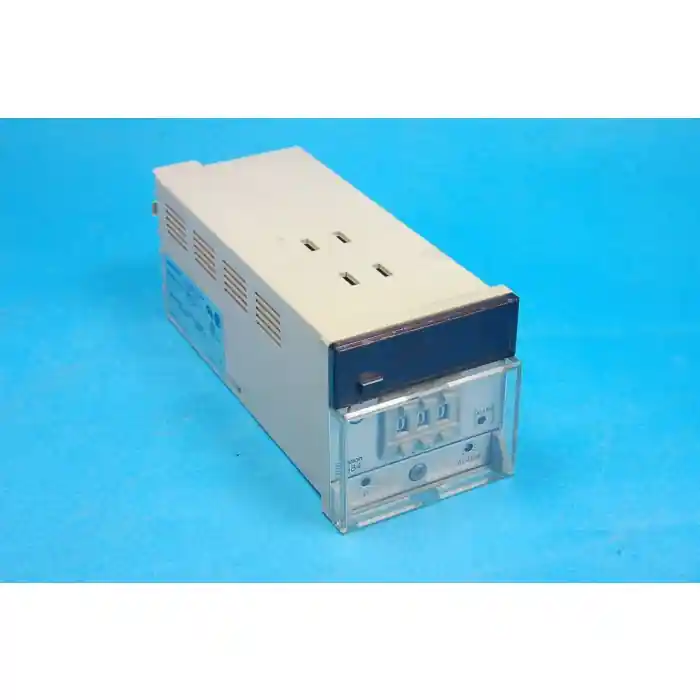 Final Sale OMRON - E5B4-C91K - Fuzzy Temperature Controller.