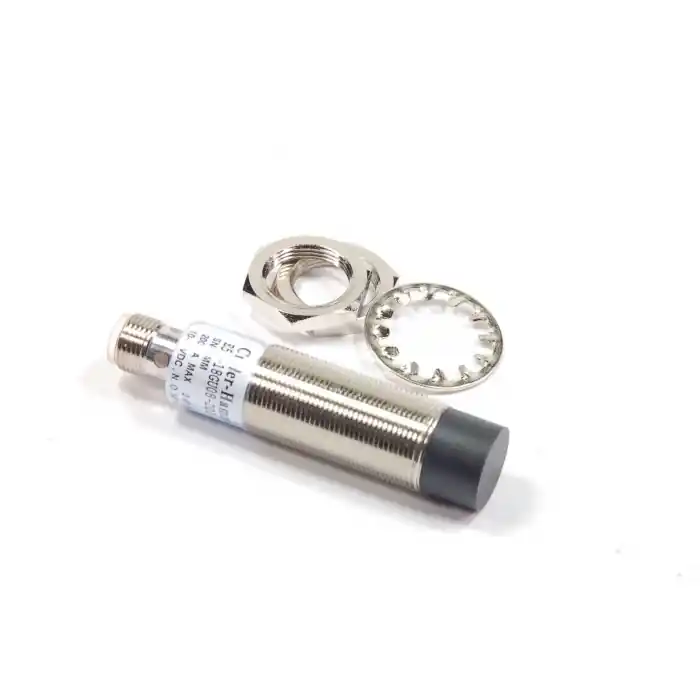 Cutler-Hammer / Eaton - E57-18GU08-DDB - Proximity Sensor 18mm Tubular. Budget