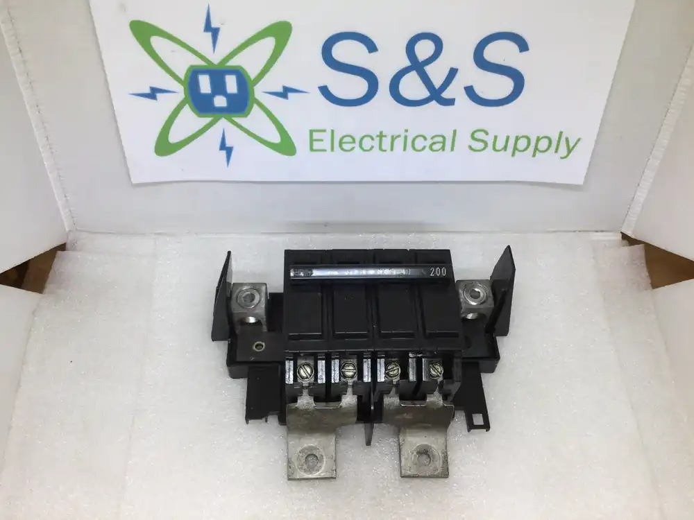 GE General Electric Type THQMV 150 Amp to 225 Amp 4 Pole Circuit Breaker Editor’s Pick
