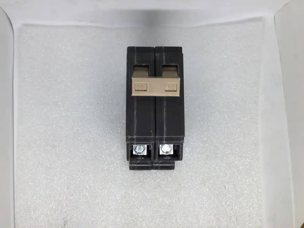 Flash Sale Eaton/Cutler Hammer CH250 50 Amp 2 Pole 120/240V Circuit Breaker - Plastic Foot