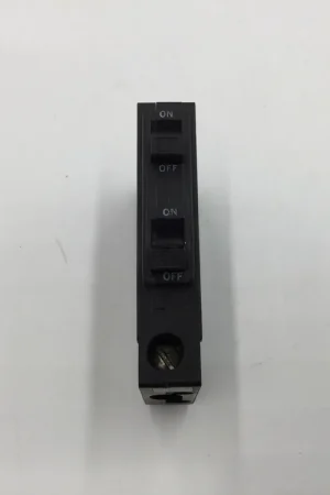 Big Sale Square D QOT2020 20 Amp 1 Pole 120V Breaker - Old Style - Clip On