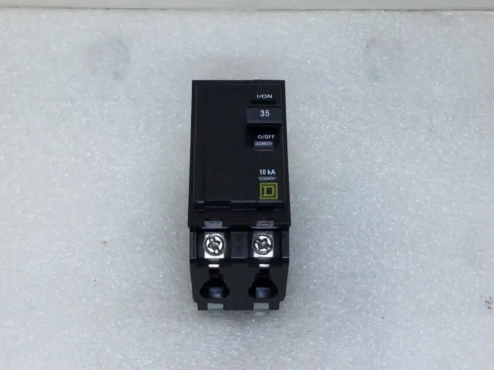 One Day Deal Square D QO235 35 Amp 2 Pole 120/240V Circuit Breaker - Yellow Face