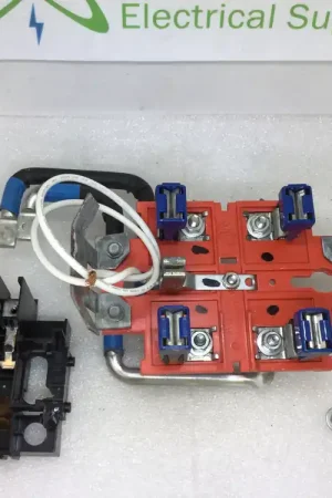 Brand New Square D MM125KIT EZ METER-PAK 125 Amp 120/240v 1 Ph 3 Wire