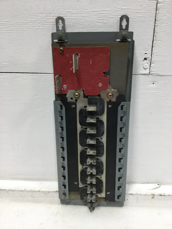 Genuine Challenger 10/20 Space 100A-200A, M/B, MLO, Type CL Guts Only 6.5" X 17"