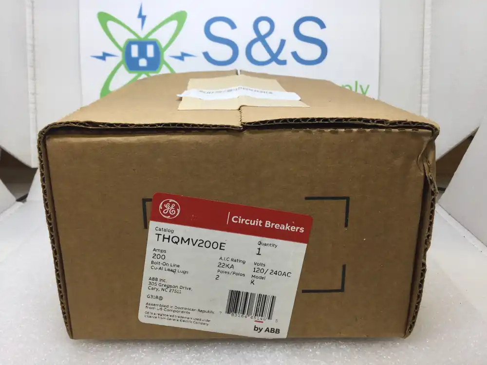 GE THQMV200E 200 Amp 4 Pole 240V Main Circuit Breaker w/ Mounting Feet Bargain