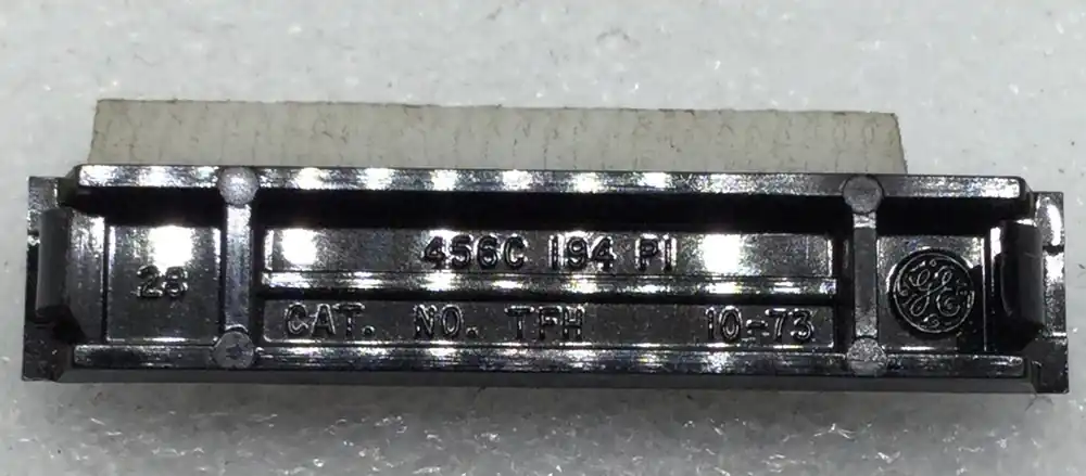 GE/General Electric TFH 456C194PI Circuit Breaker Filler Plate 2 3/8" x 1/2" Deal