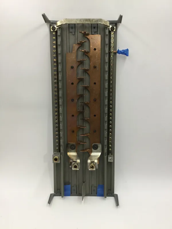 Handmade Siemens/ITE 15 Space 30 Circuit 200A 120/240VAC Convertible (MLO or Main Breaker) Copper Buss