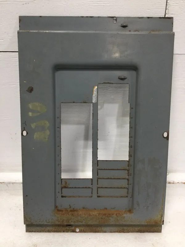 Money Back Guarantee Square D 20 Space 120/240V Dead Front w/Main 16 3/4" x 11 1/8"