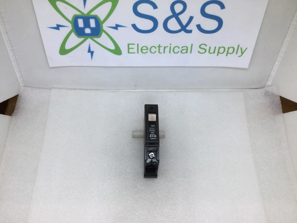Weekend Sale Cutler Hammer CHF115 15 Amp 1 Pole Circuit Breaker w/Trip Indicator