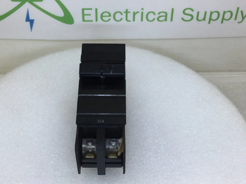 Square D XO230 30 Amp 2 Pole 120/240v Circuit Breaker - Thick Style Premium