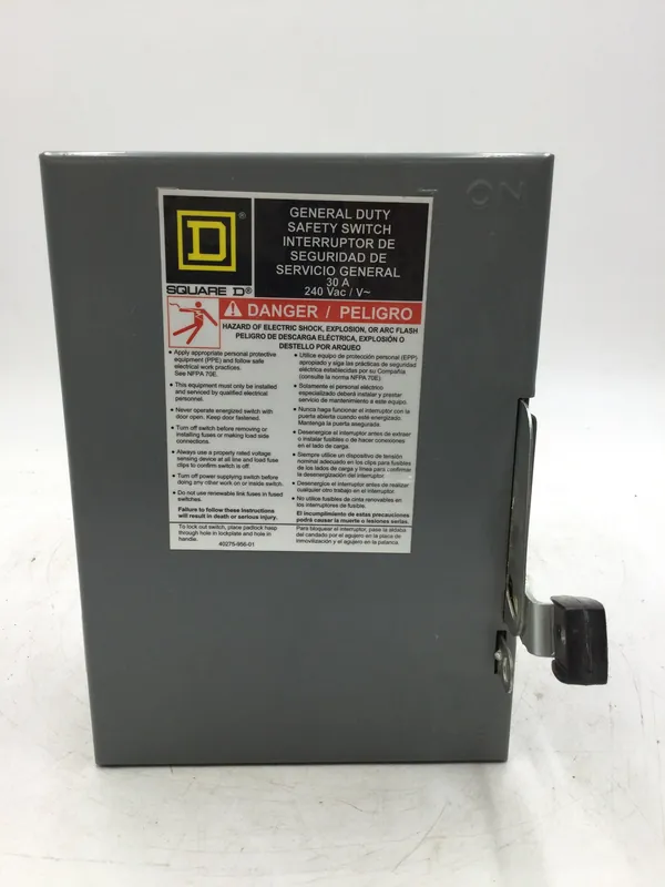 Fan Favorite Square D DU321 30 Amp 3 Phase 240V Non-Fused Safety Switch 9 1/4"x 6 3/4"