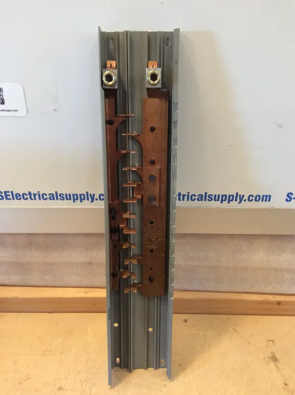 Siemens MC0816B1200ESN 200 Amp 12 Space Meter/Load Center Guts Only 4.5" X 22.5" Exclusive Offer