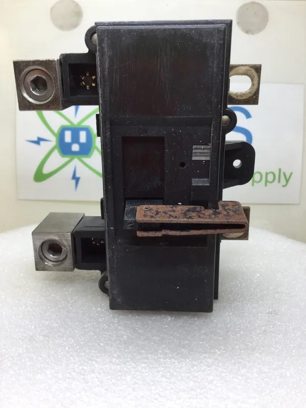Limited Edition Square D QOM2200 200 Amp 120/240V Main Circuit Breaker - w/ Handle