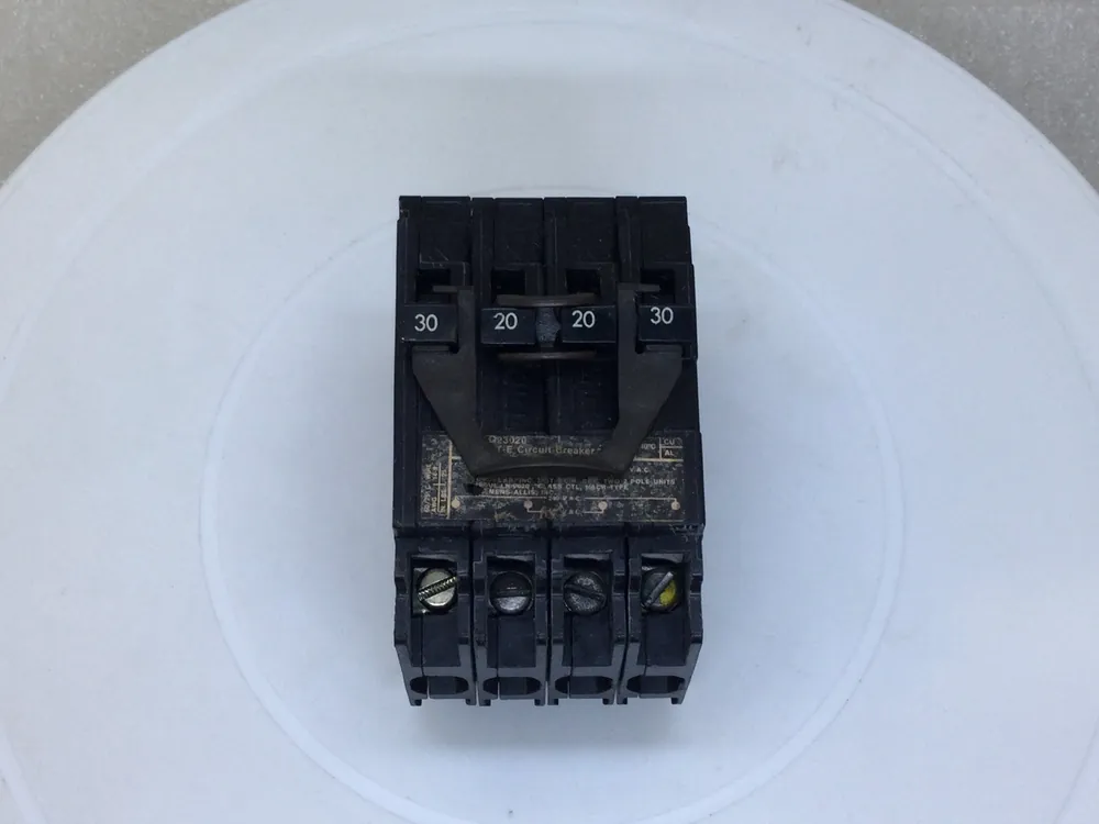 Place Order Siemens/ITE/Gould Q23020 30/20/20/30 Amp 4 Pole 120/240VAC Circuit Breaker
