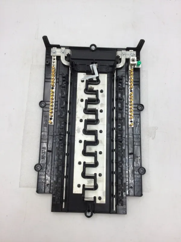 Shop Now Eaton BRP20B100V25 100 Amps 120/240V 20 Space Panel Guts only