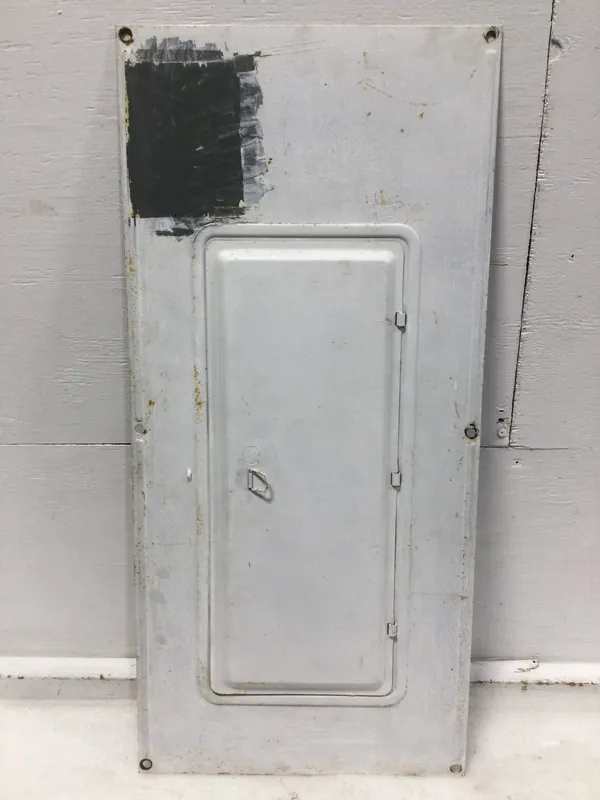 Exclusive Offer Square D QOC30MW225 225A 30 Space 120/240V Panel Door w/Main 30 1/2" x 14 1/4"