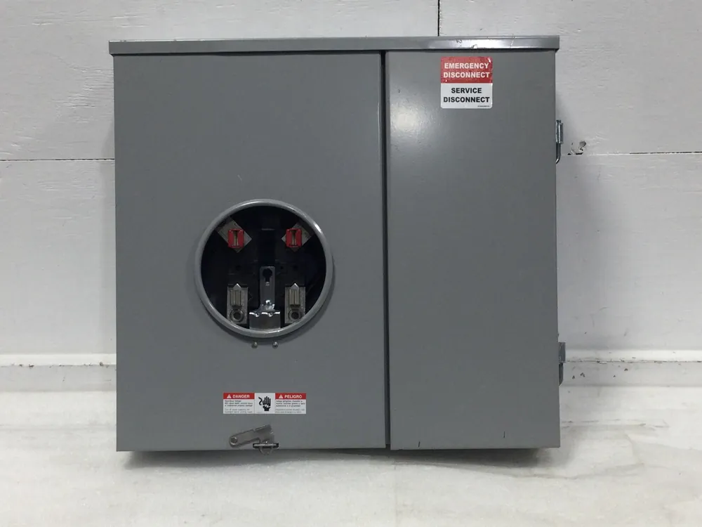Viral Siemens MM020251200H 200 Amp 4 Space 120/240V Combo Meter Socket