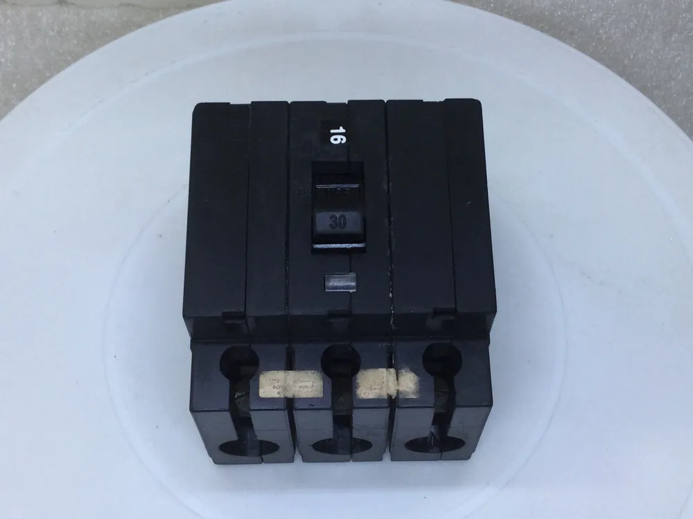 Square D EHB34030 30 Amp 3 Pole 277/480VAC Type EHB Circuit Breaker Budget