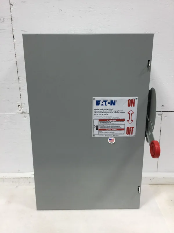 Bargain Eaton/Cutler-Hammer DG324NGK 200 Amp 3-Pole 240V Safety Switch