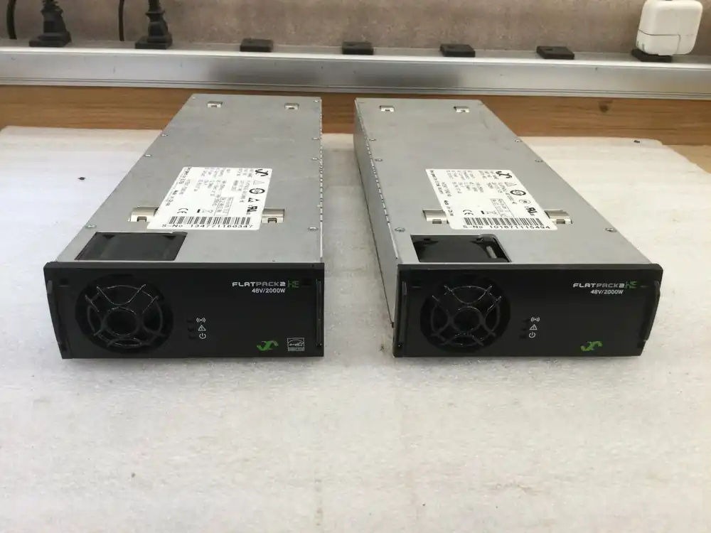 Final Sale Eltek Valere FLATPACK2 48/2000 100-250VAC 45-66Hz 12.5A Max 53.5V/37.4A DC Output High Efficiency Rectifier