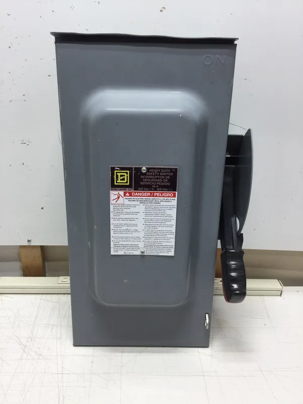 Square D HU362RB 60 Amp 3-Phase 600V Heavy-Duty Safety-Switch/Disconnect Original