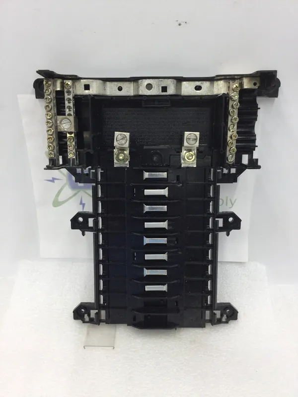 Square D QO116L125G 125 Amp 8 Space/16 Circuit 120/240 VAC Load Center Guts Only 9" X 11.5" Fan Favorite