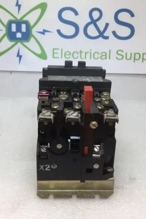 Crafted Westinghouse A200M1CAC Style 765A840G01 3Phase 600VAC Max 10Hp 120V Coil Motor Starter
