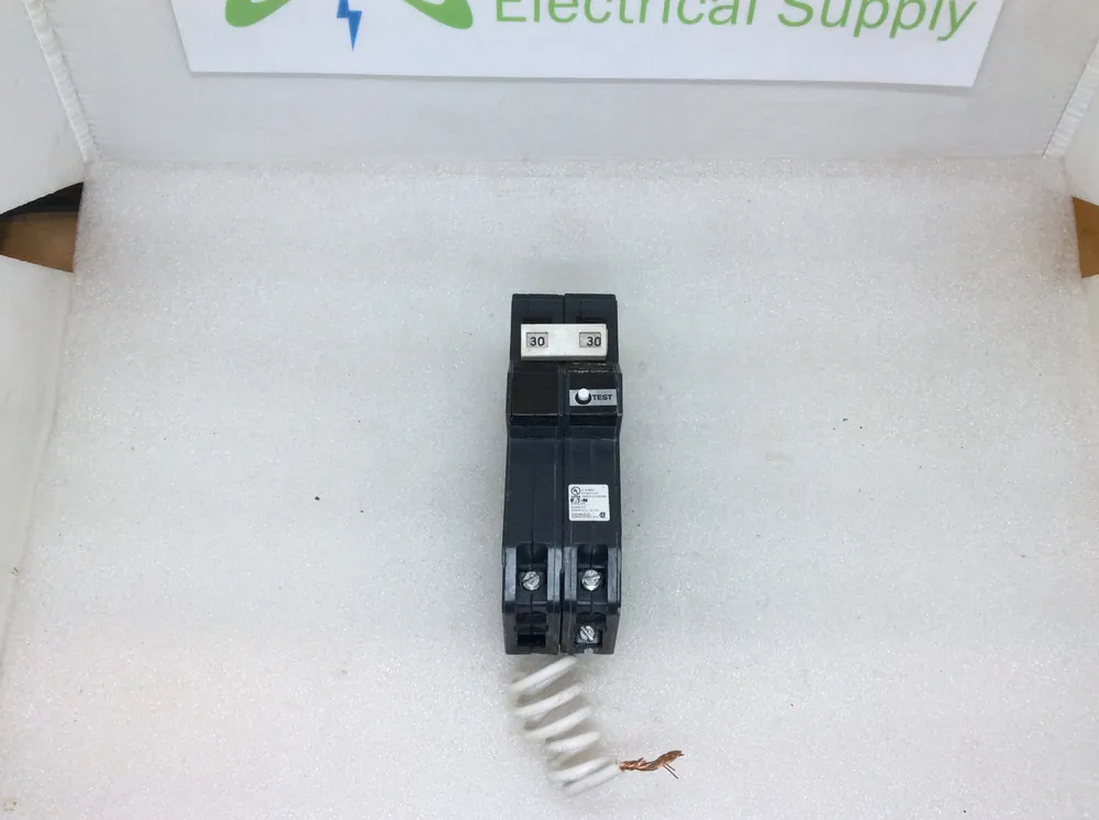Popular Cutler-Hammer CH230GFT 2 Pole 30A 120/240VAC Class A Type CH GFCI Protected Circuit Breaker