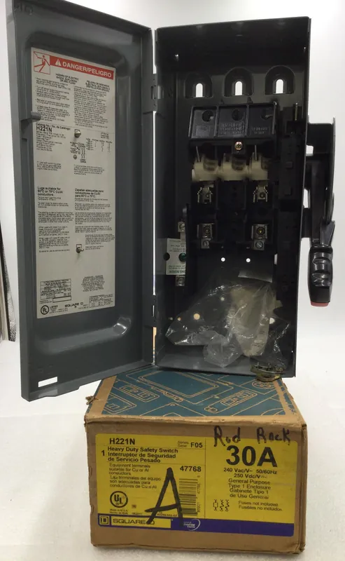 Today Only Square D H221N 30 Amp 2 Pole 120/240V Fusible Heavy Duty Safety Switch