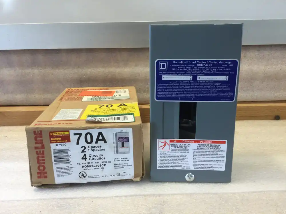 Square D HomeLine HOM2-4L70S 2-Spaces 4-Circuits 120/240V Indoor Load Center Today Only
