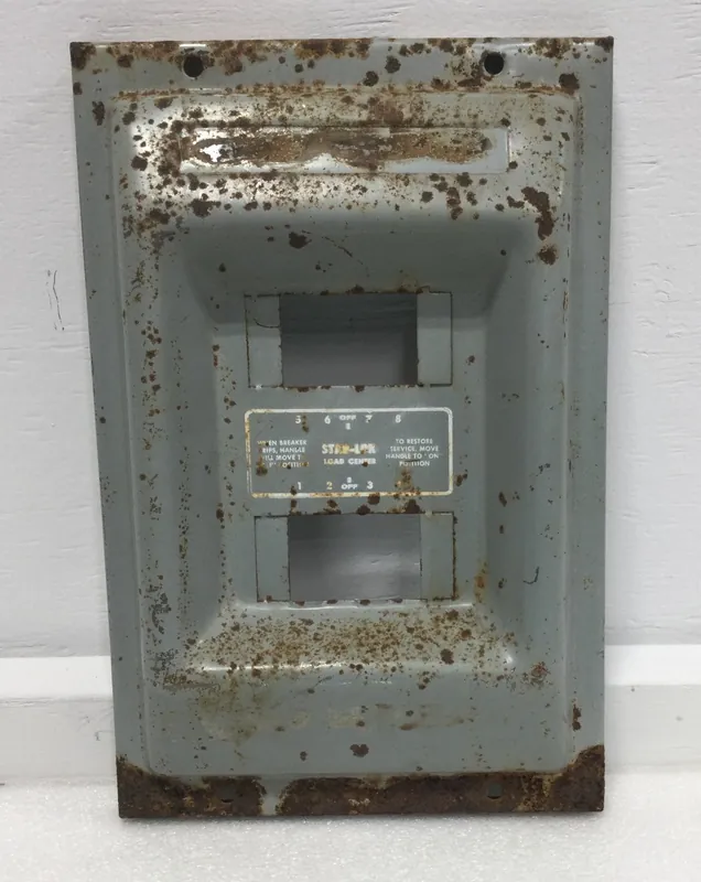 Markdown FPE/ Stab-Lok 8 Space 100 Amp 120/240V Dead Front Only 12 5/8" x 8 3/4"
