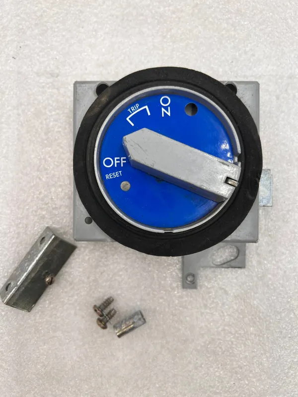 Express Delivery GE TEFR1B Rotary Disconnect Handle/Switch