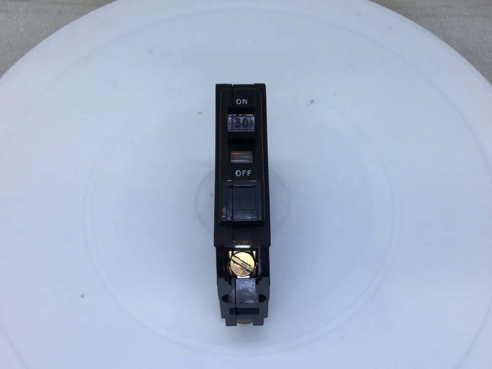 Luxury Square D QOB130 30 Amp 1 Pole 120/240V Bolt-On Circuit Breaker - Black Face
