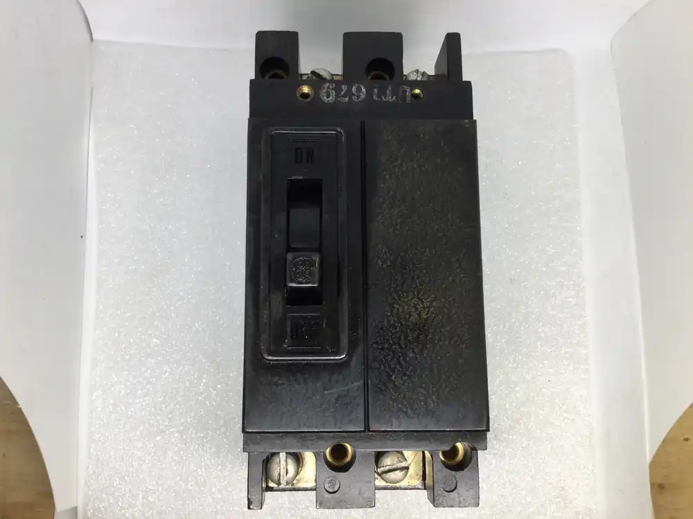 GE General Electric TE22100 100 Amp 2 Pole 240V Circuit Breaker Fresh Stock