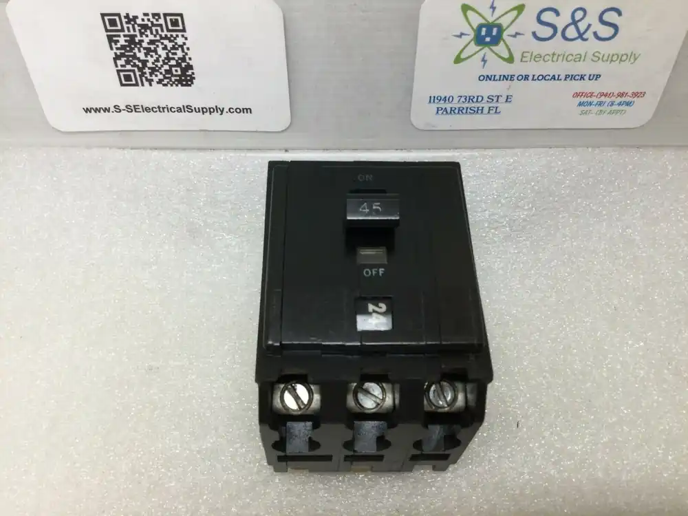 Square D QOB345 45 Amp 3 Pole 120/240V Bolt on Circuit Breaker Warranty Included