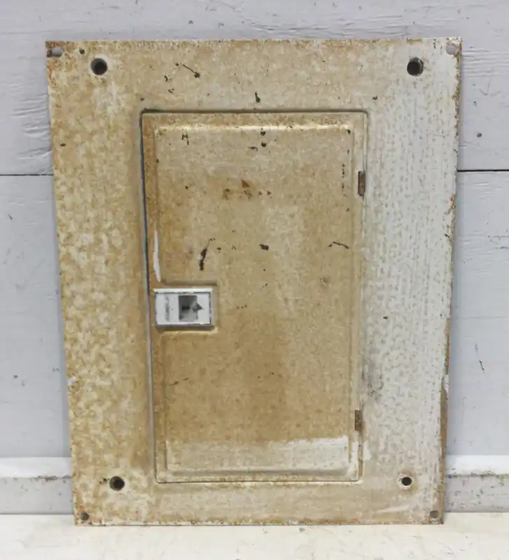 Square D QOC20U100 Load Center Cover/Door Only with Main 20 Space 120/240V Type 1 Enclosure 18" x 14 1/4" Crafted